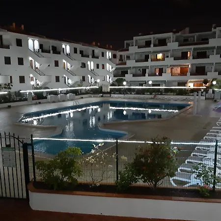 Victoria Los Cristianos * أرونا