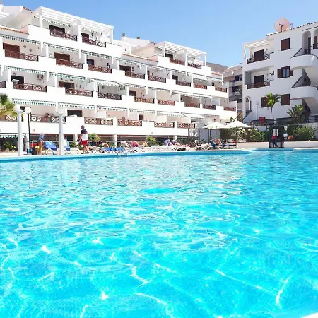 Victoria Los Cristianos * Arona