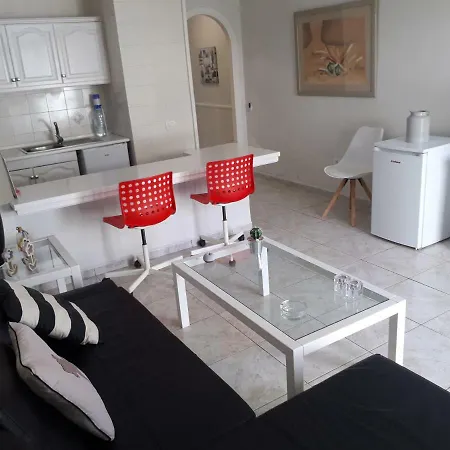 Victoria Los Cristianos Apartman *